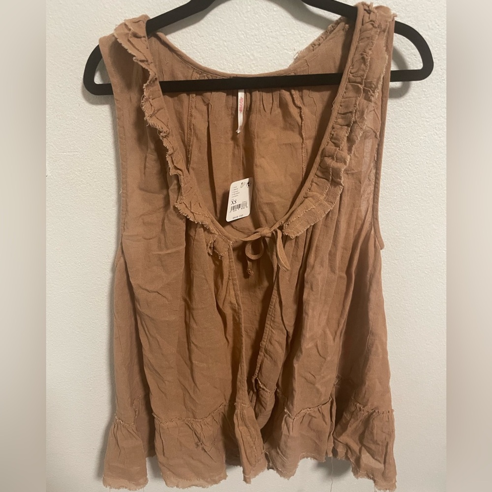 NWT Free People Tan Ruffled Blouse Size XS‎